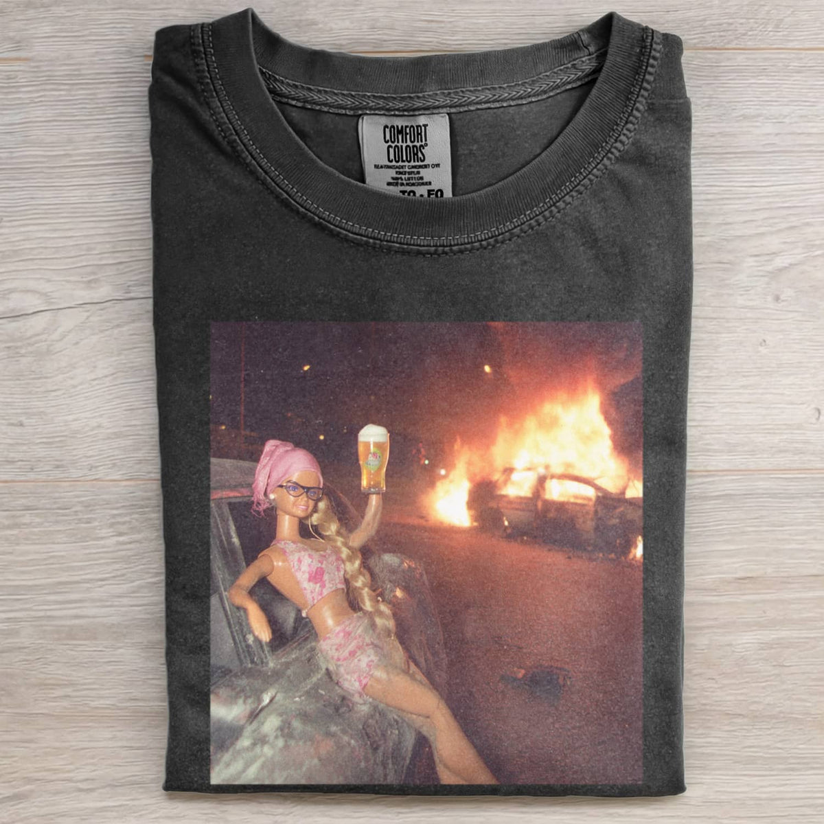 CHILL GIR DOLL FACE FUNNY MEME TEE