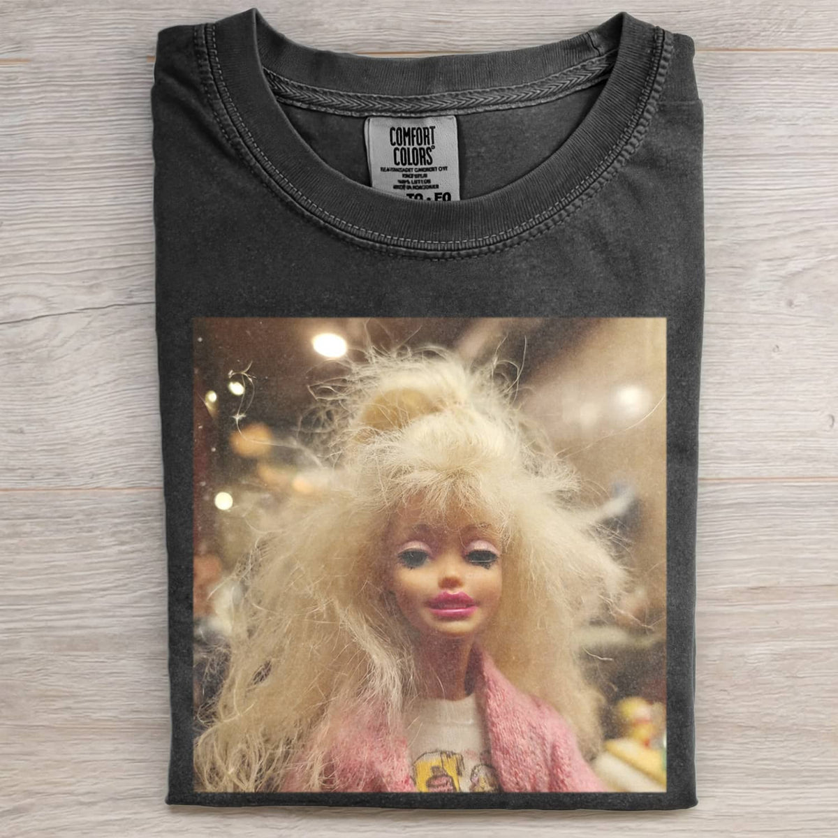 FACE DOLL GIRL FUNNY MEME T-SHIRT