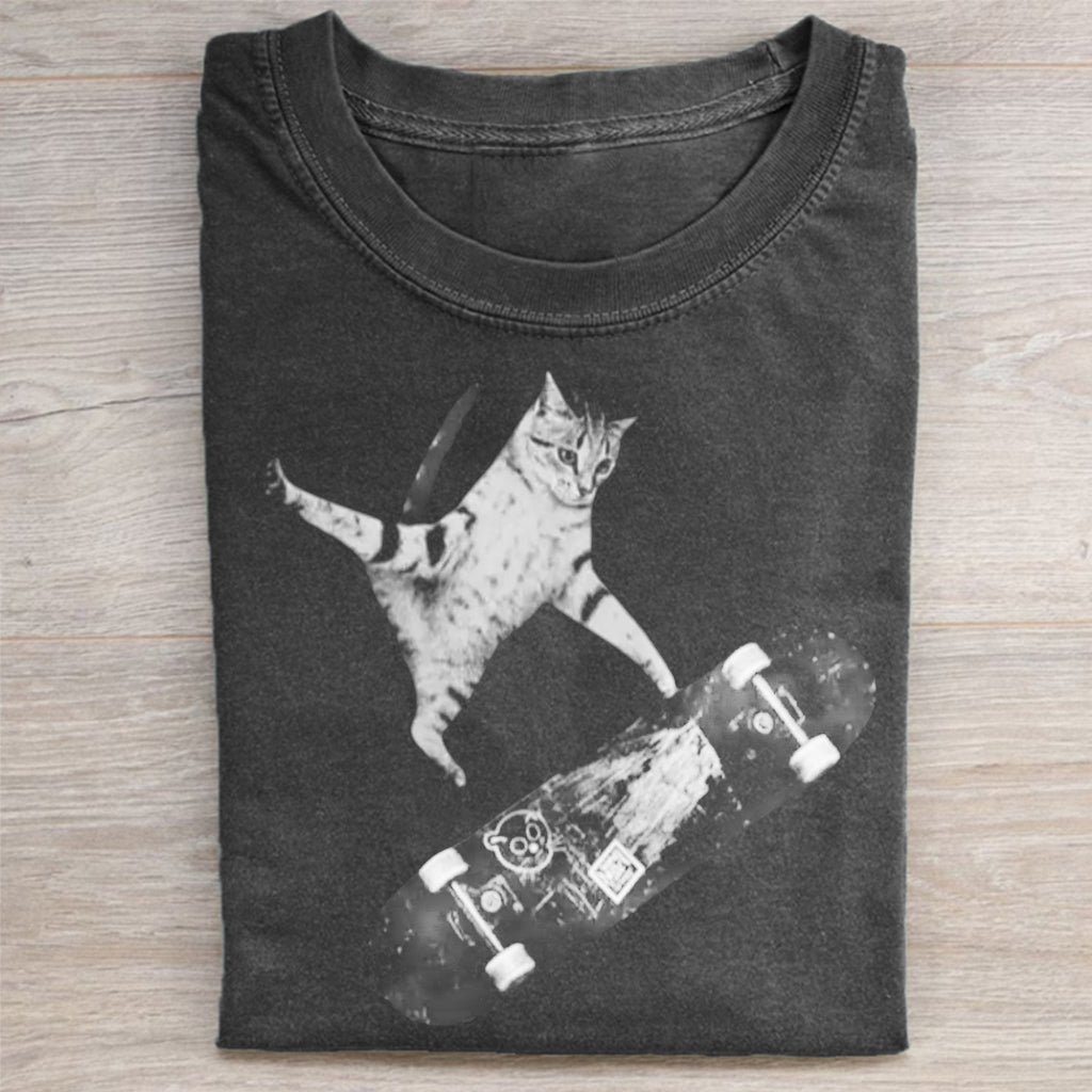Vintage Skateboard Cat T-shirt