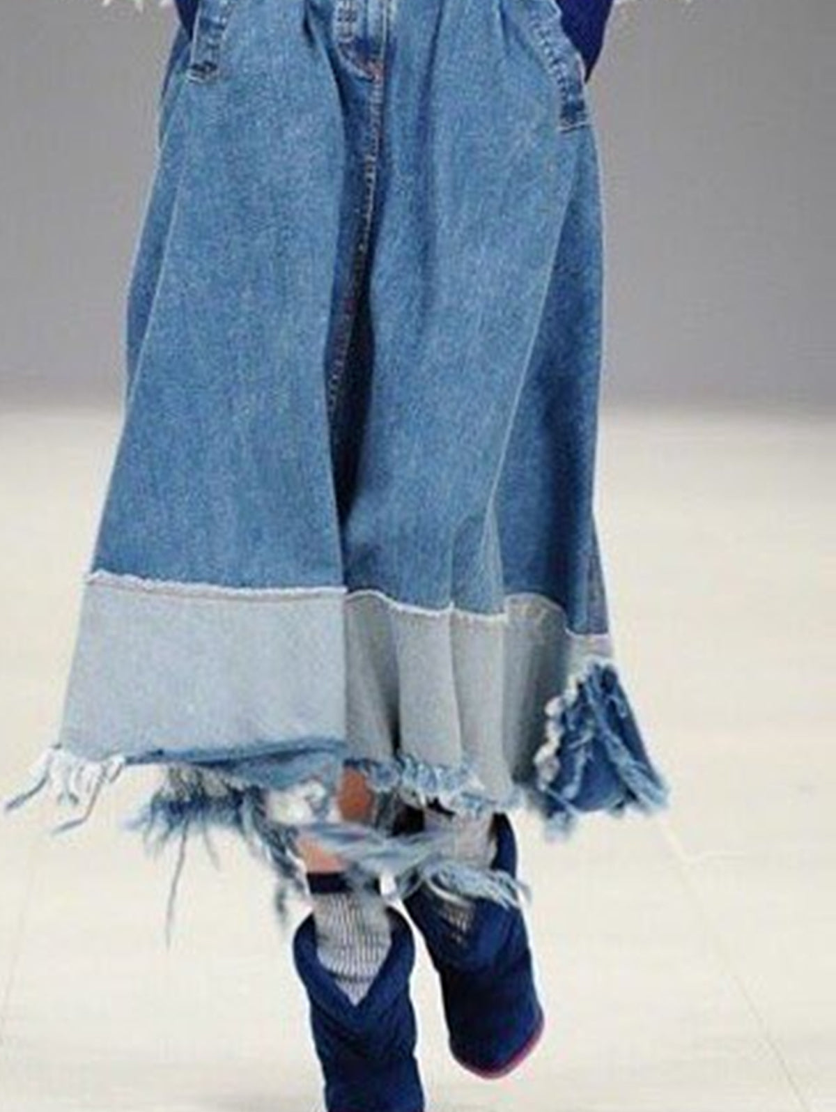 Fashion Spliced Irregular Raw Hem Denim Skirt