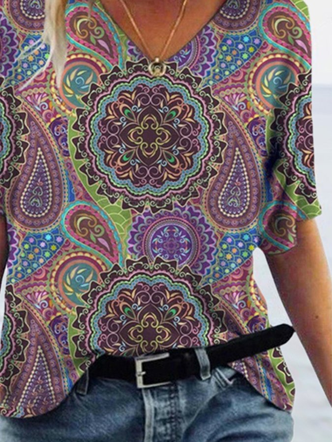 Vintage Print V-Neck Short Sleeve T-Shirt