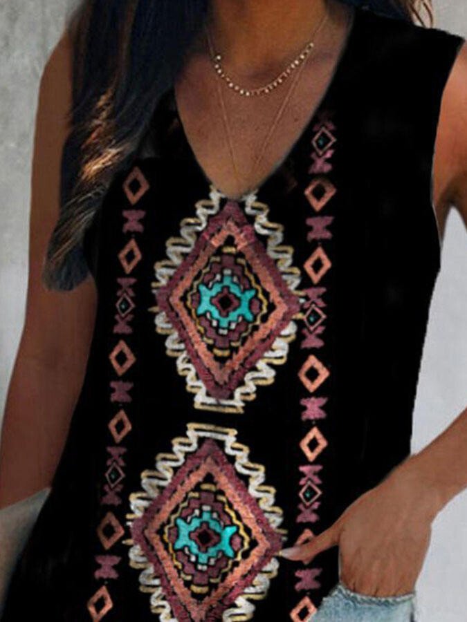 Vintage Geometric Print V-Neck T-Shirt