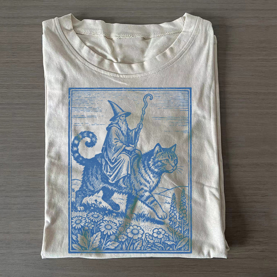Wizard Cat Rider Vintage T-shirt