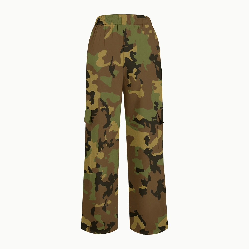 Women's Vintage Rose Camouflage Printed Scrub Set ST865