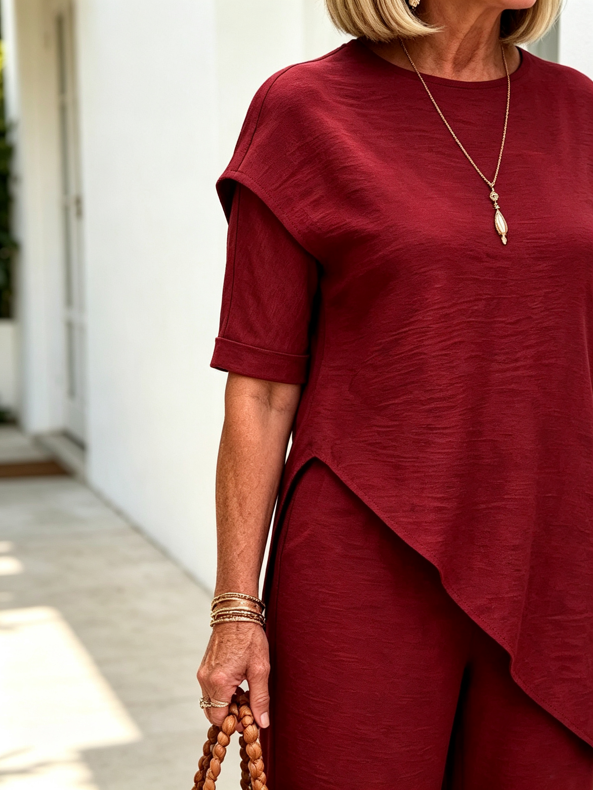 Casual Solid Color Asymmetrical Hem Top in Stock