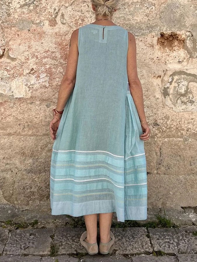 Women's casual sleeveless dress