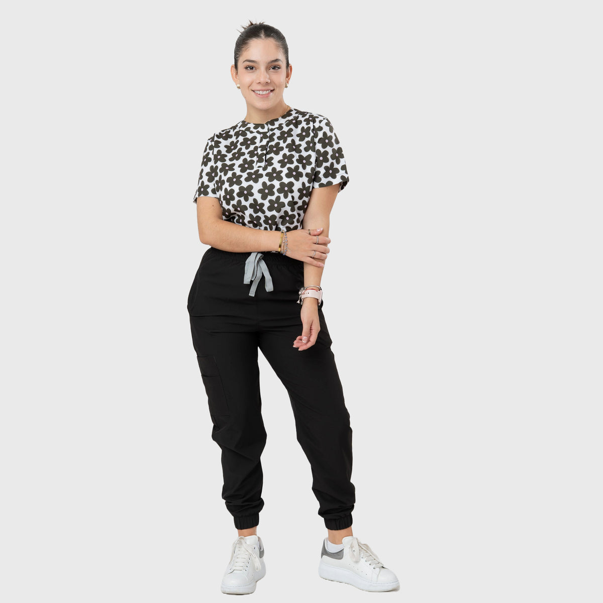 Women's Monochrome Floral Printed Scrub Set NST12