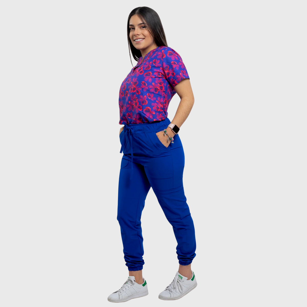 Women's Purple Tossed Blooms Printed Scrub Set NST3
