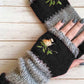 Basic Gestrickte Handschuhe mit Blumenmuster