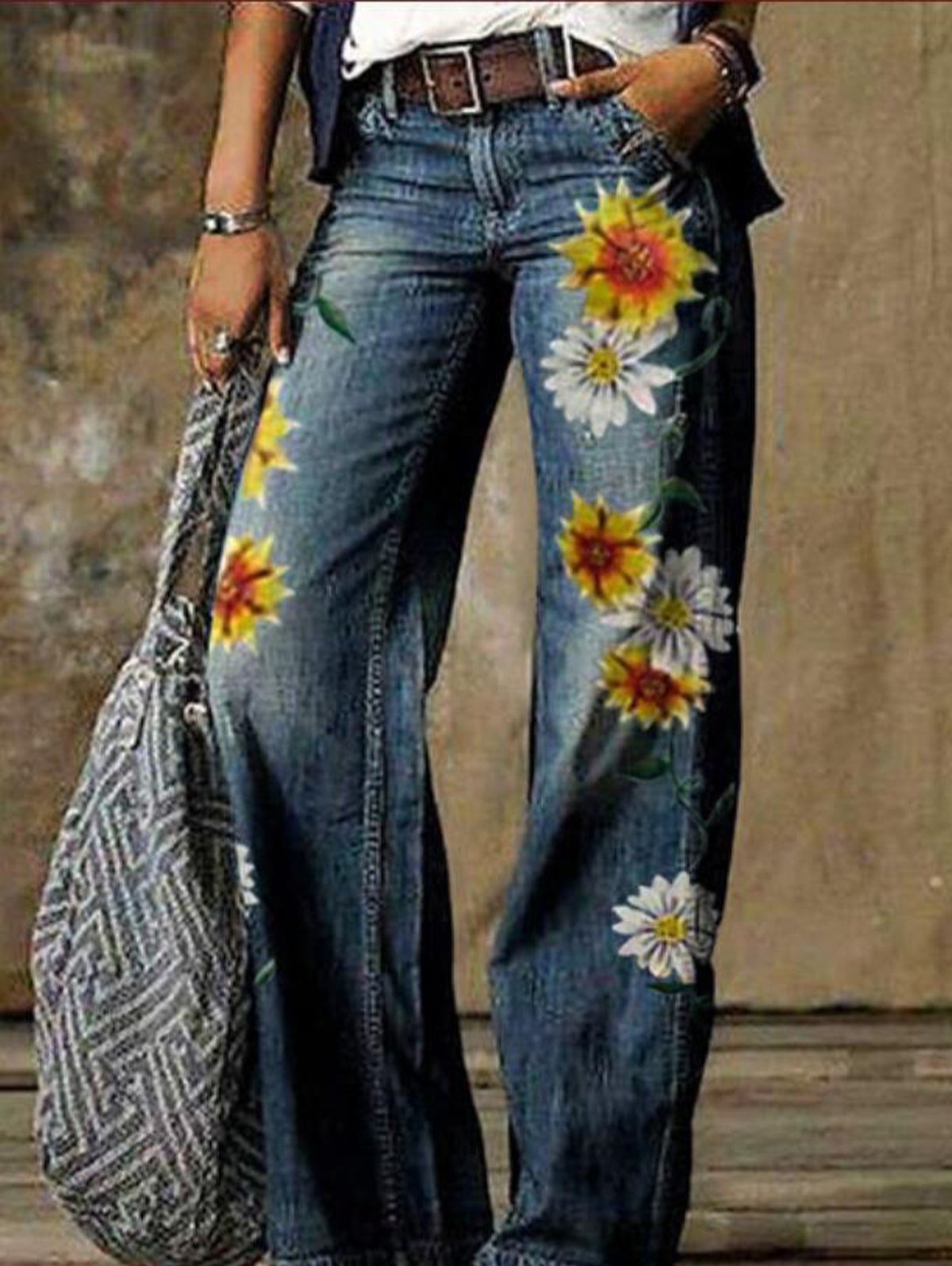 Floral Wide Leg JeansFloral Wide Leg Jeans