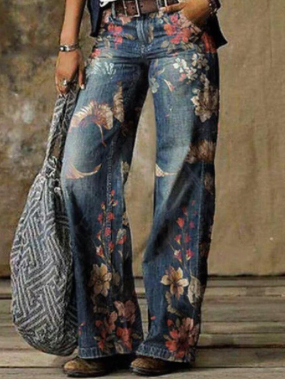 Floral Wide Leg JeansFloral Wide Leg Jeans