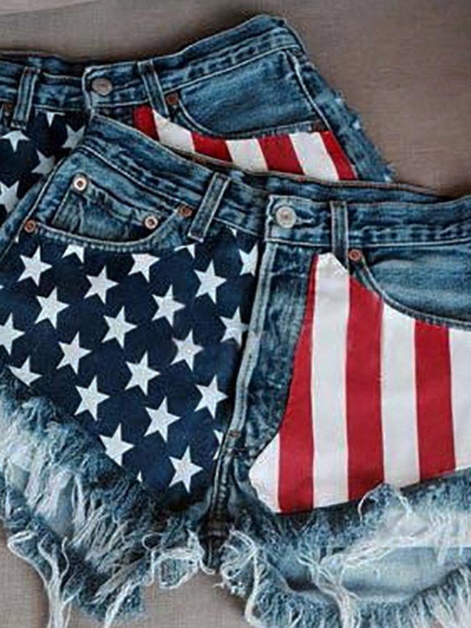 Women's ripped denim shorts