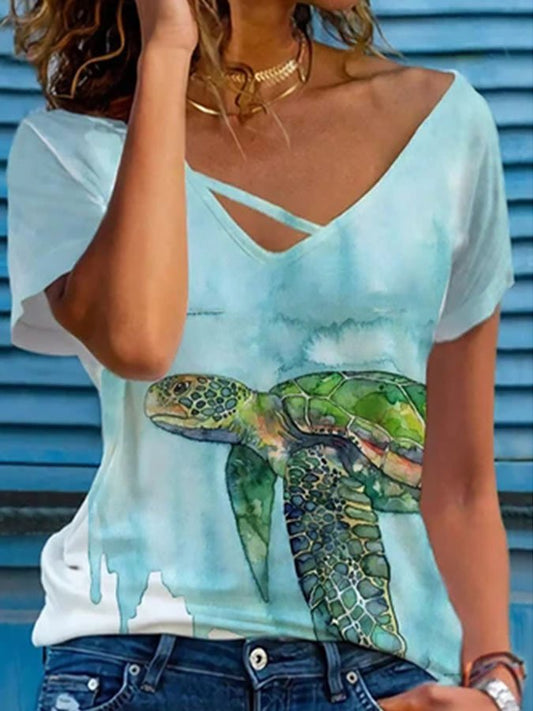 Turtle Print V-Neck T-Shirt