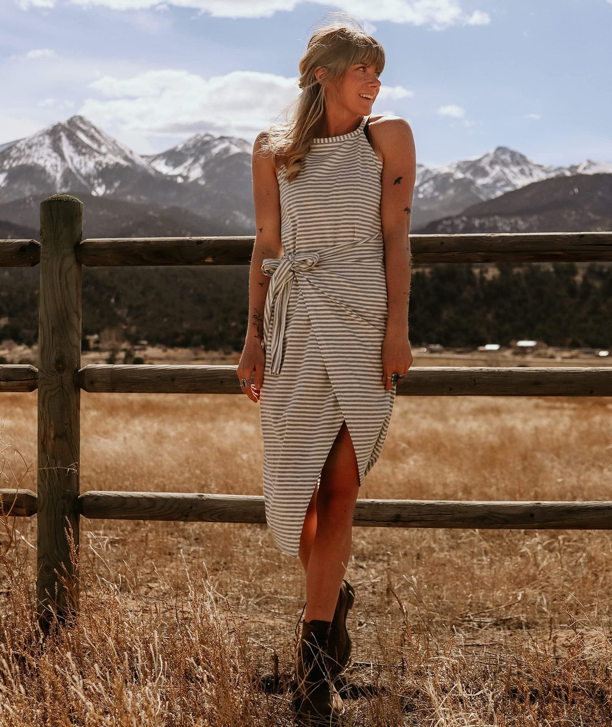 LAST DAY 49% OFF - Casual Sleeveless Striped Midi Dresses