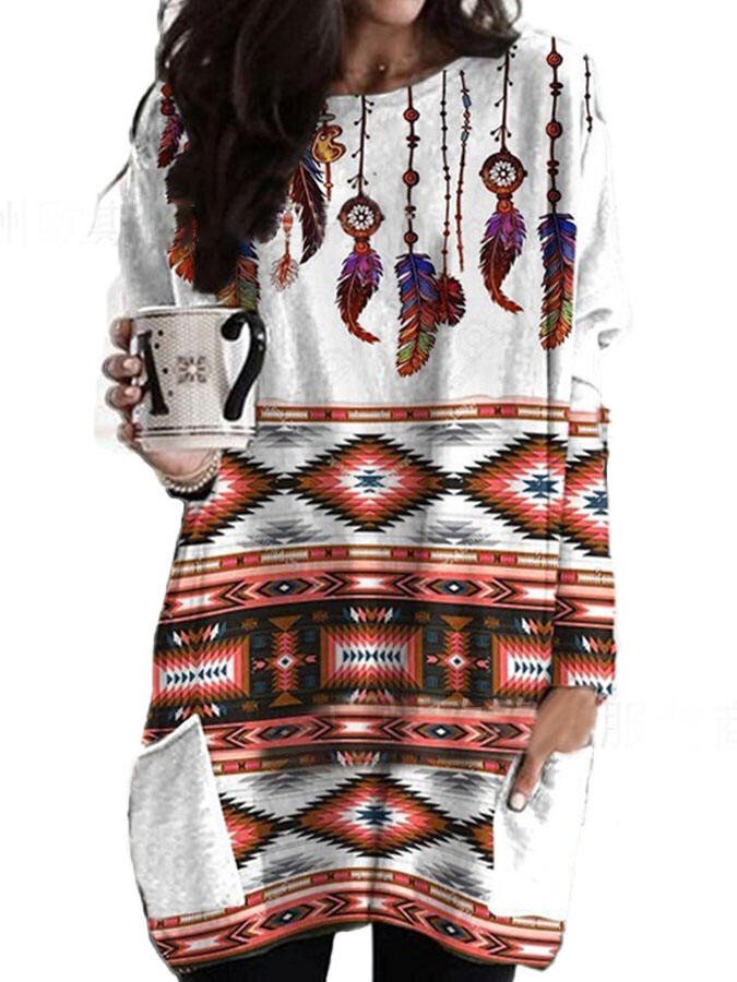 Ethnic Feather Geometric Print T-Shirt