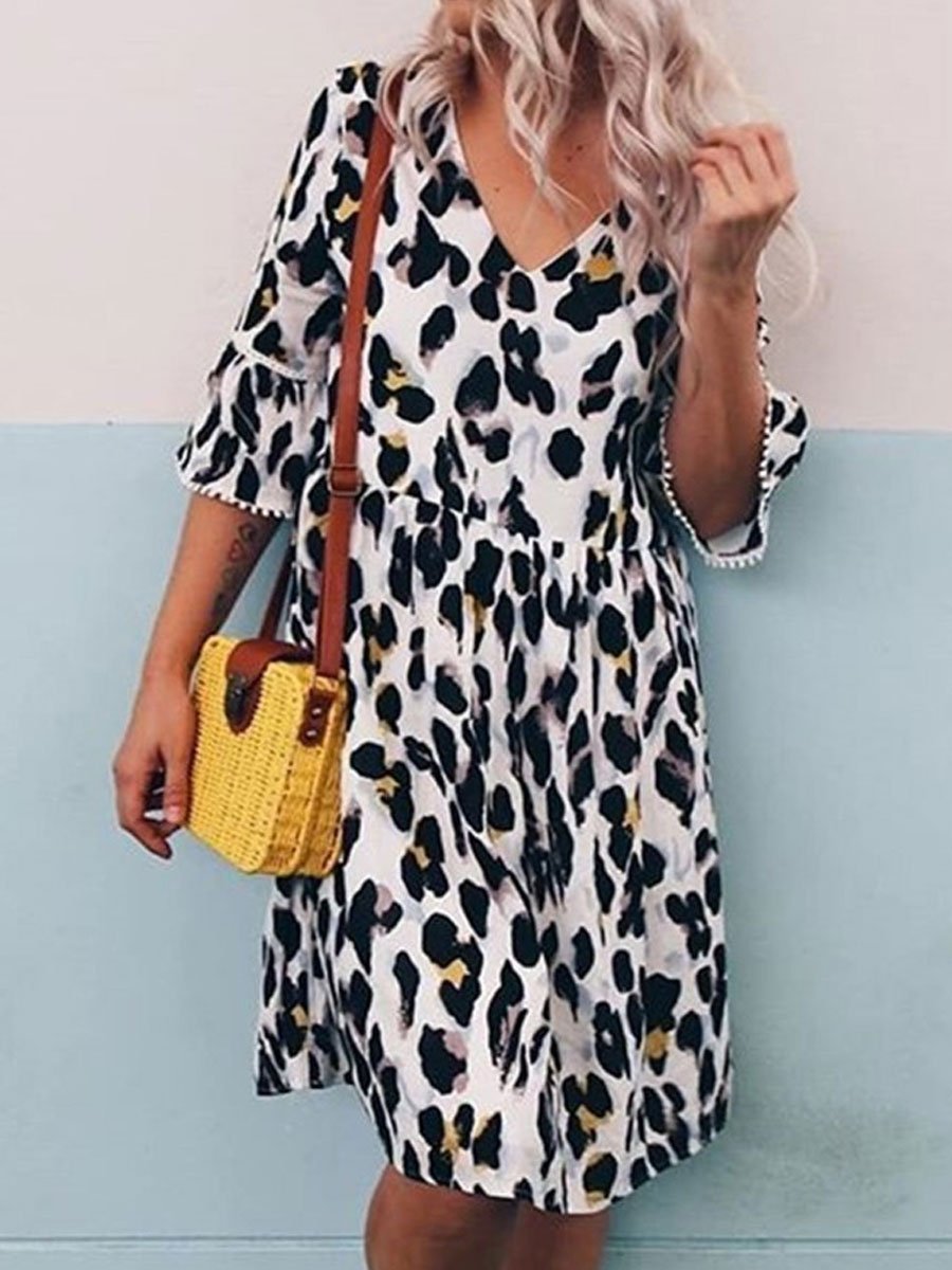 V-neck Leopard Print Loose Dress