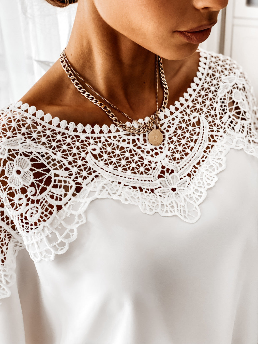 Snow Embroidered Blouse