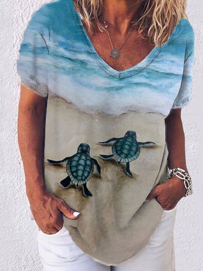 Women's Beach Turtle Print T-shirt