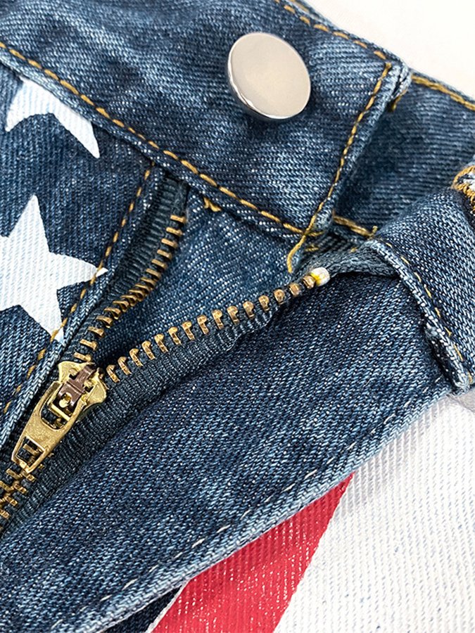 Women's ripped denim shorts