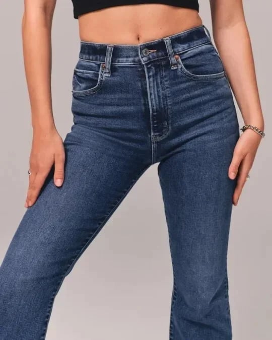 2023 Summer Ultra High Rise Stretch Flare Jean