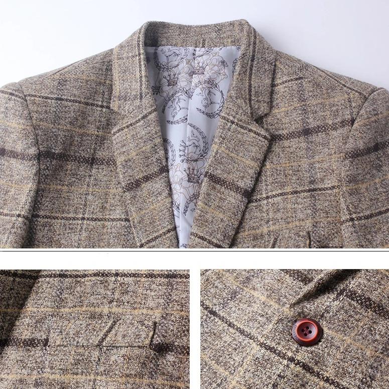 Gentlemen's Plaid Blazer